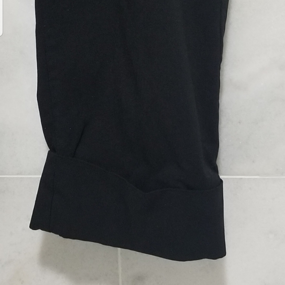 Motherhood Black Cargo Rolled Hem Capris Small - Picture 8 of 14
